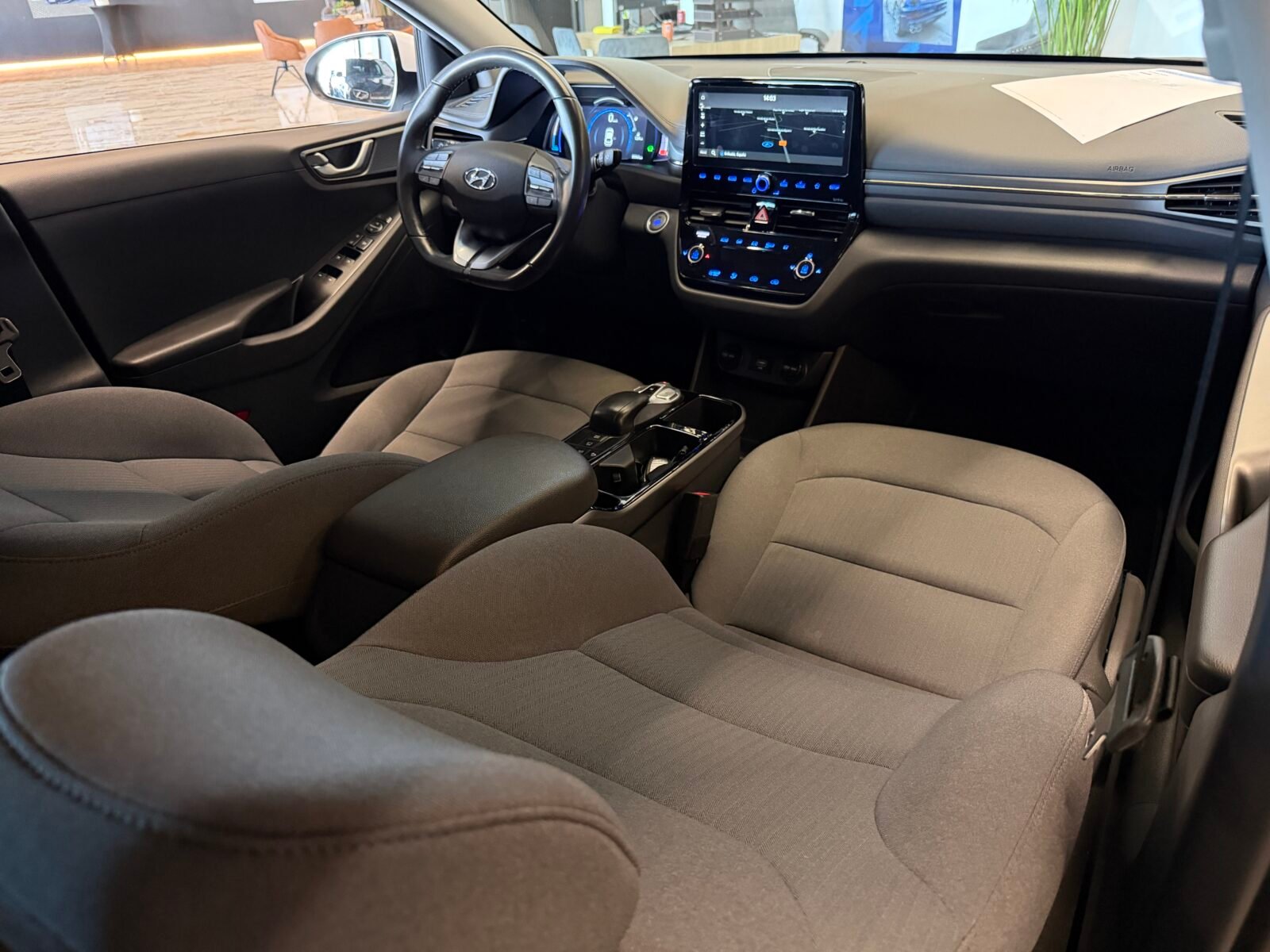 HYUNDAI IONIQ EV Style