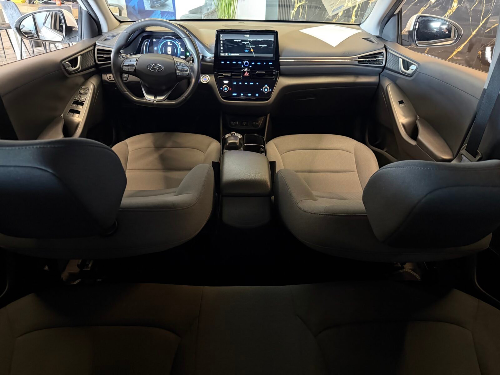 HYUNDAI IONIQ EV Style