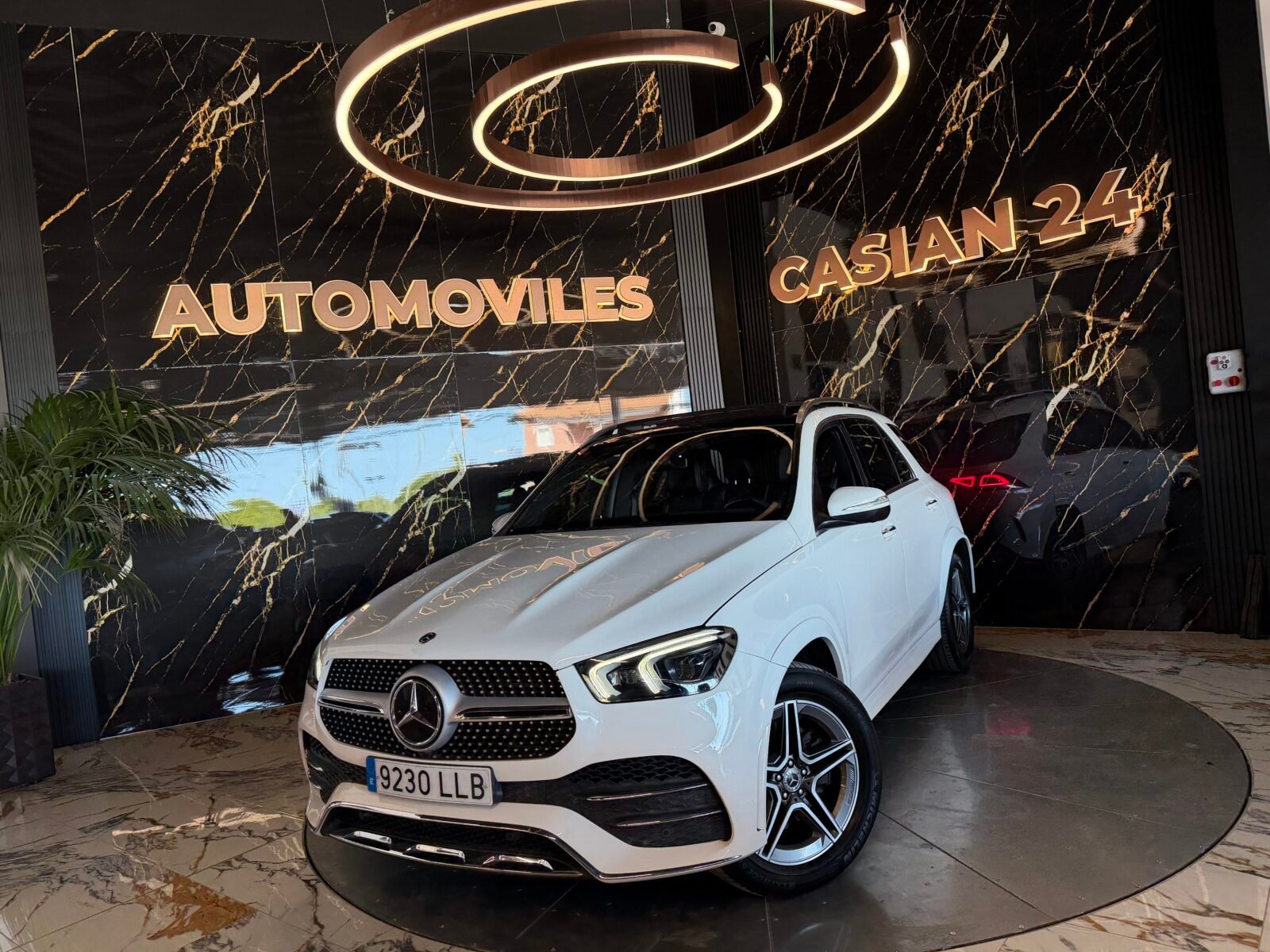 MERCEDES-BENZ GLE GLE 300 d 4MATIC AMG 7PLAZAS FULL
