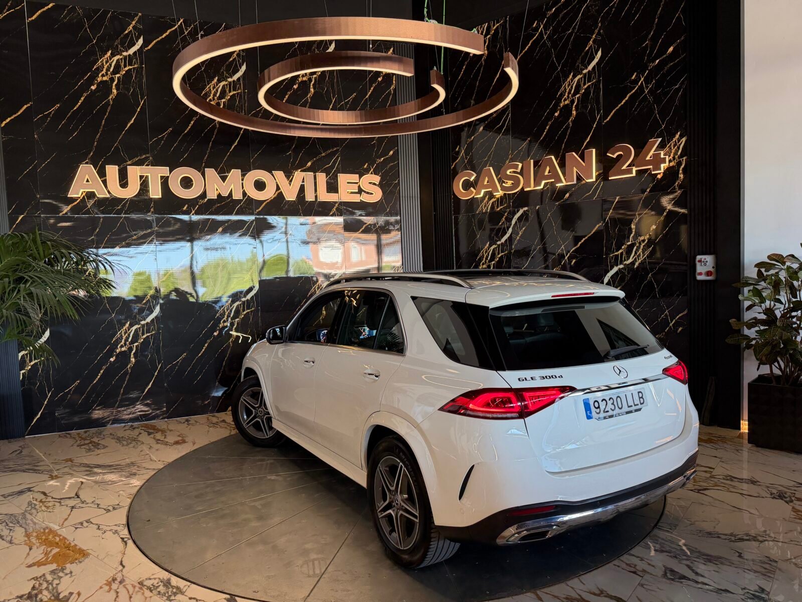MERCEDES-BENZ GLE GLE 300 d 4MATIC AMG 7PLAZAS FULL