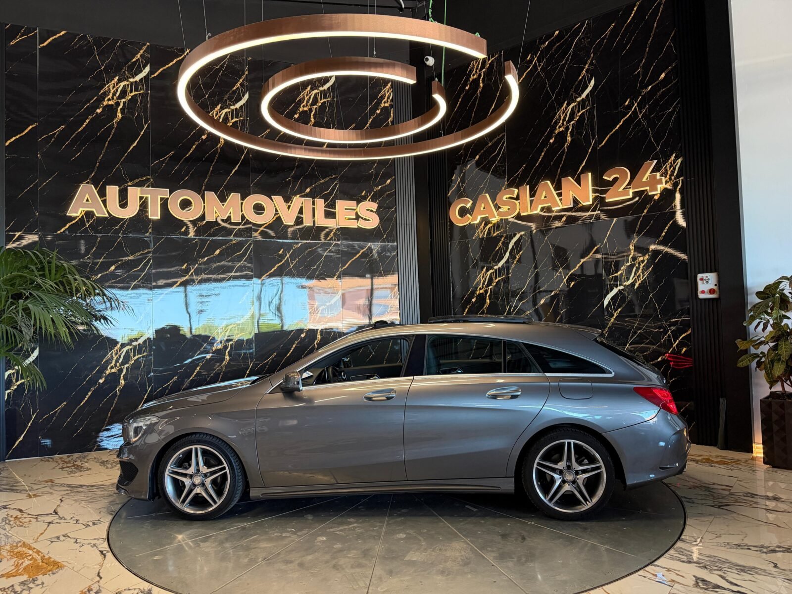 MERCEDES-BENZ CLA 200 CDI 2.2 AMG Line Shooting Brake