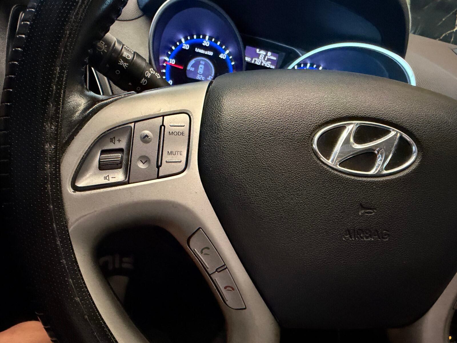 HYUNDAI  ix35 1.7 CRDi Tecno Star Sky 4x2