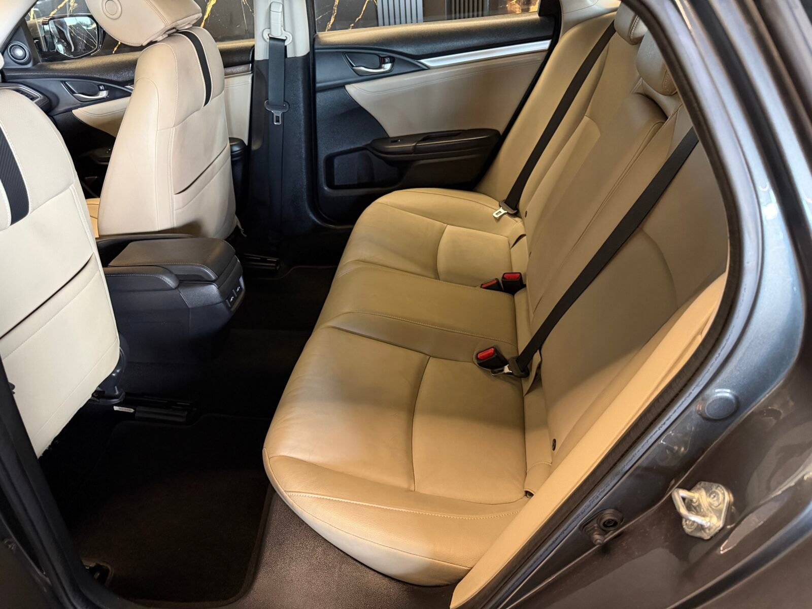 HONDA HONDA Civic 1.5 IVTEC TURBO ELEGANCE NAV