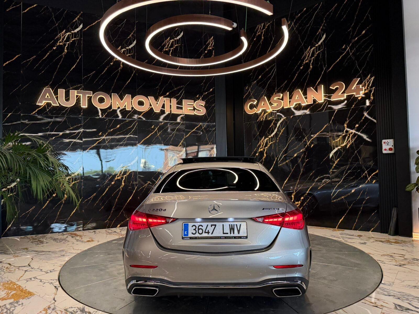 MERCEDES-BENZ Clase C 220d AMG 200CV FULL