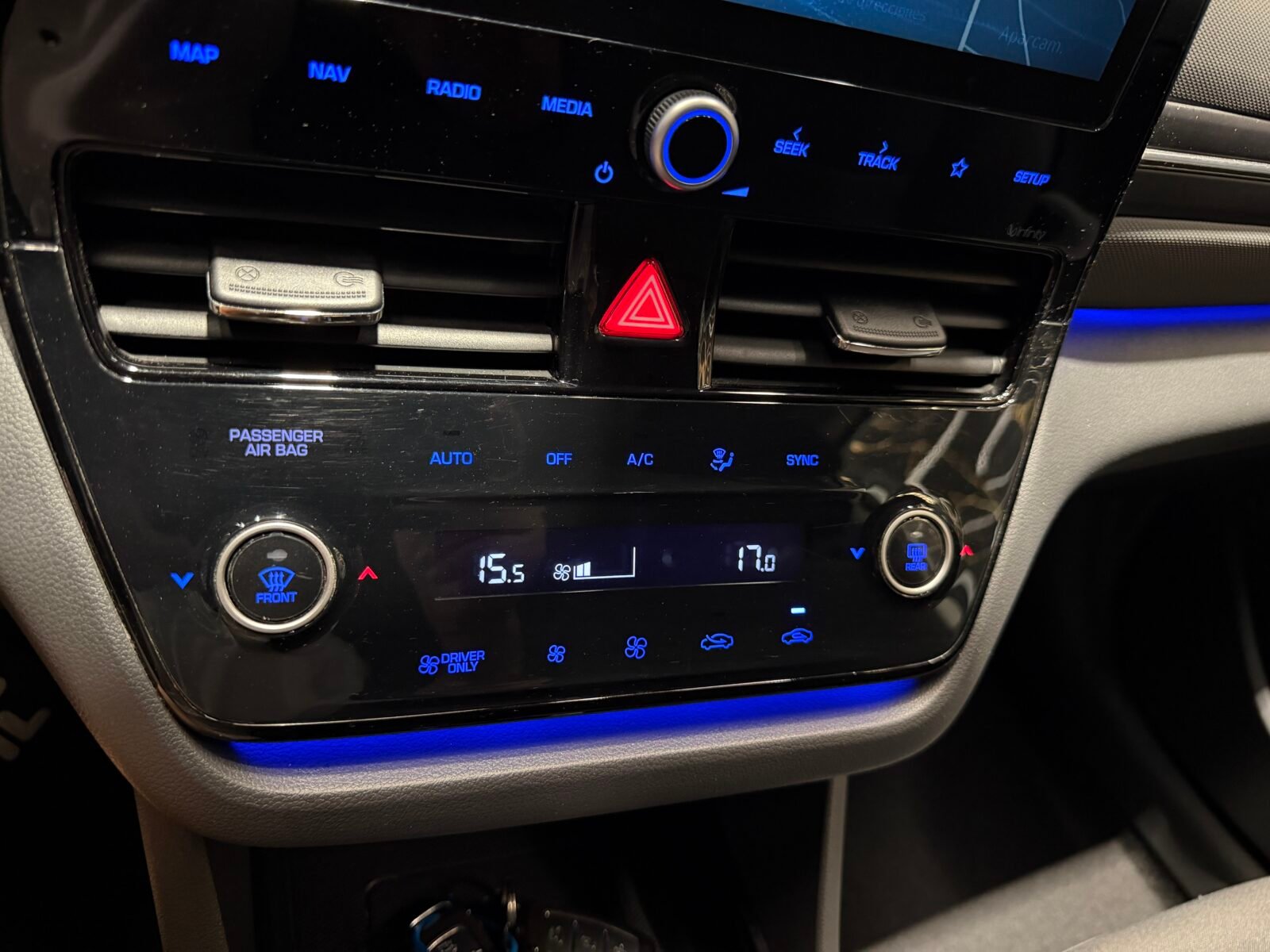 HYUNDAI IONIQ 1.6 GDI PHEV Style DT
