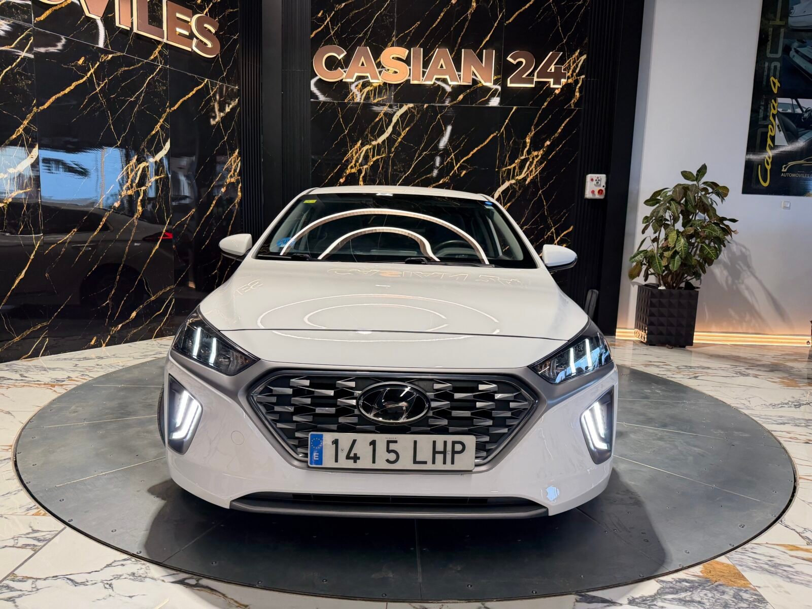 HYUNDAI IONIQ 1.6 GDI PHEV Style DT