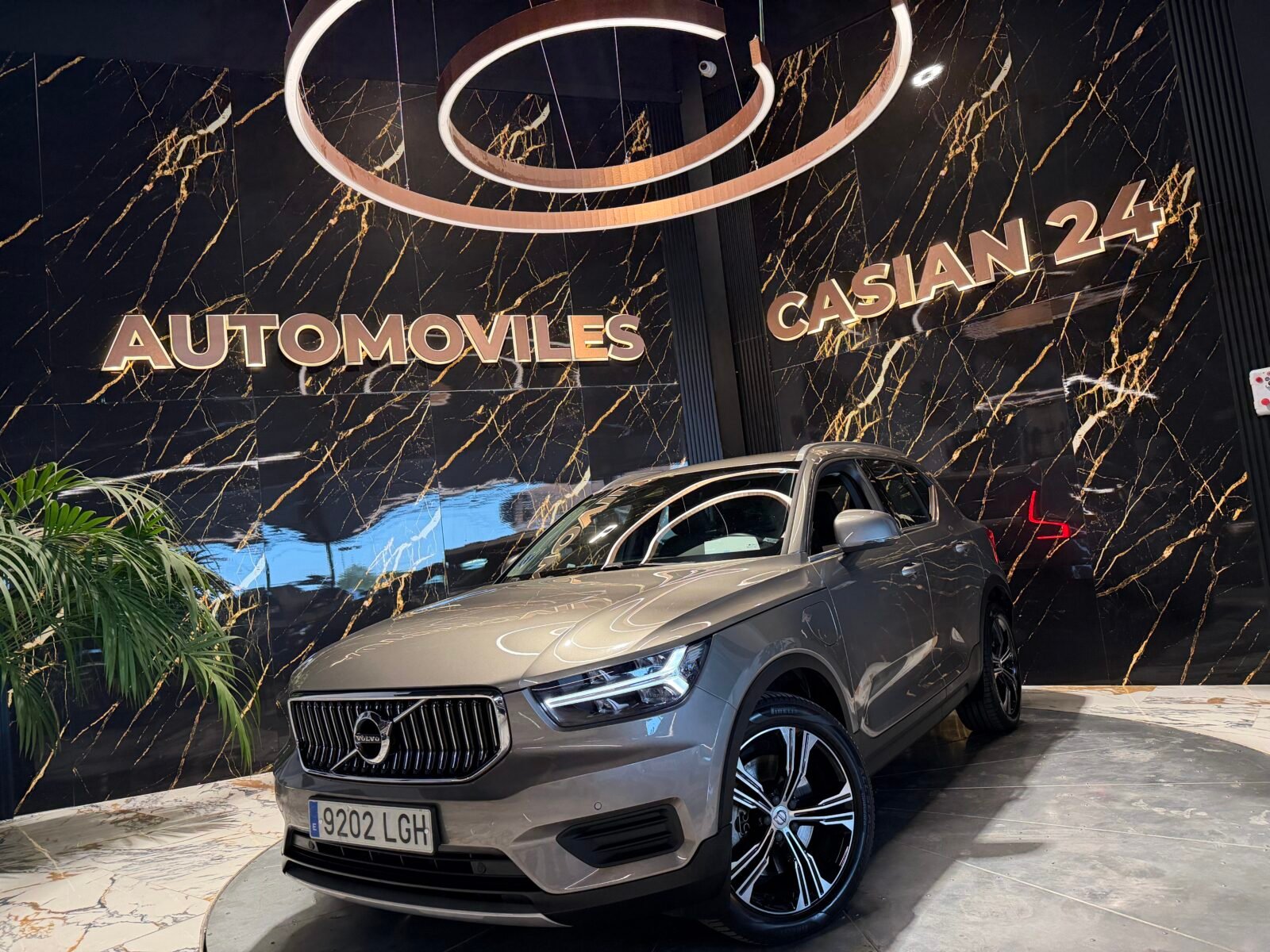 VOLVO XC40 1.5 T5 Twin Recharge Inscription Ex Auto