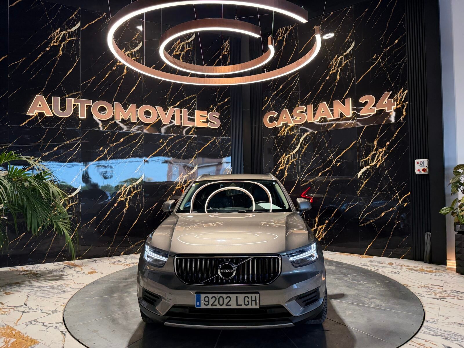 VOLVO XC40 1.5 T5 Twin Recharge Inscription Ex Auto