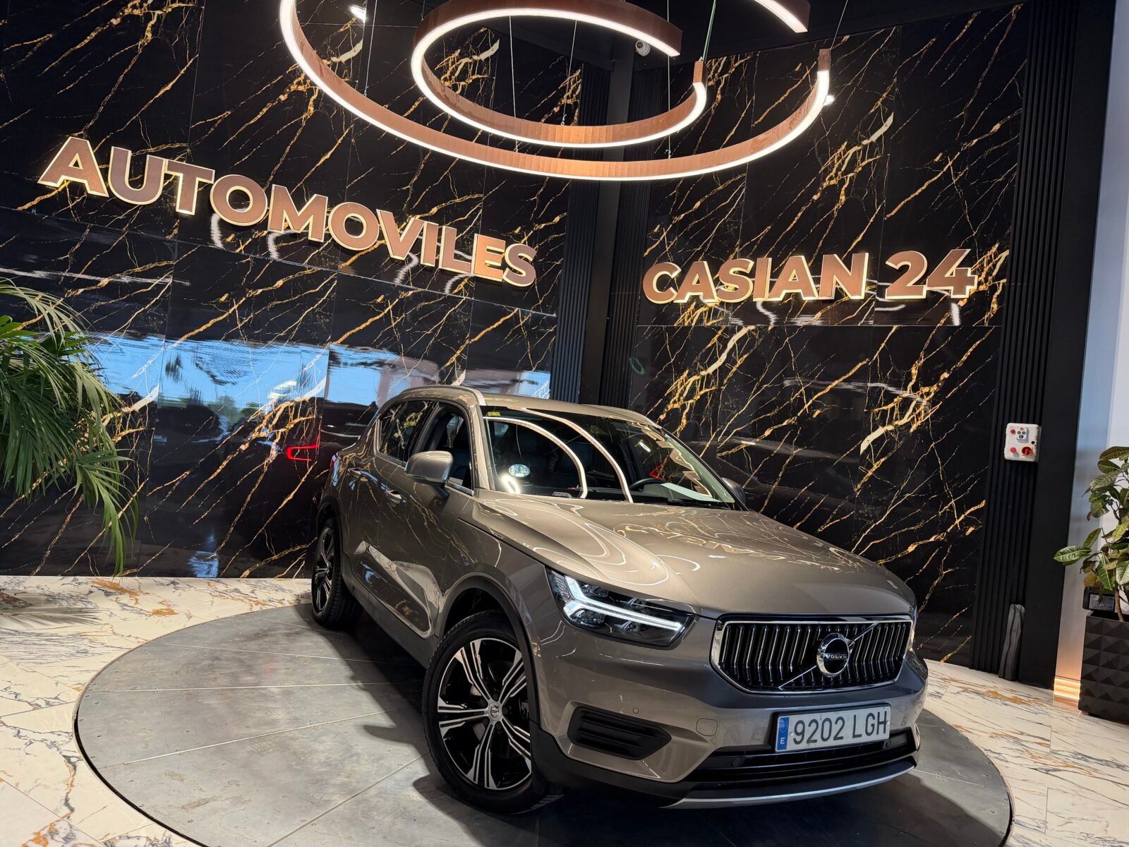 VOLVO XC40 1.5 T5 Twin Recharge Inscription Ex Auto