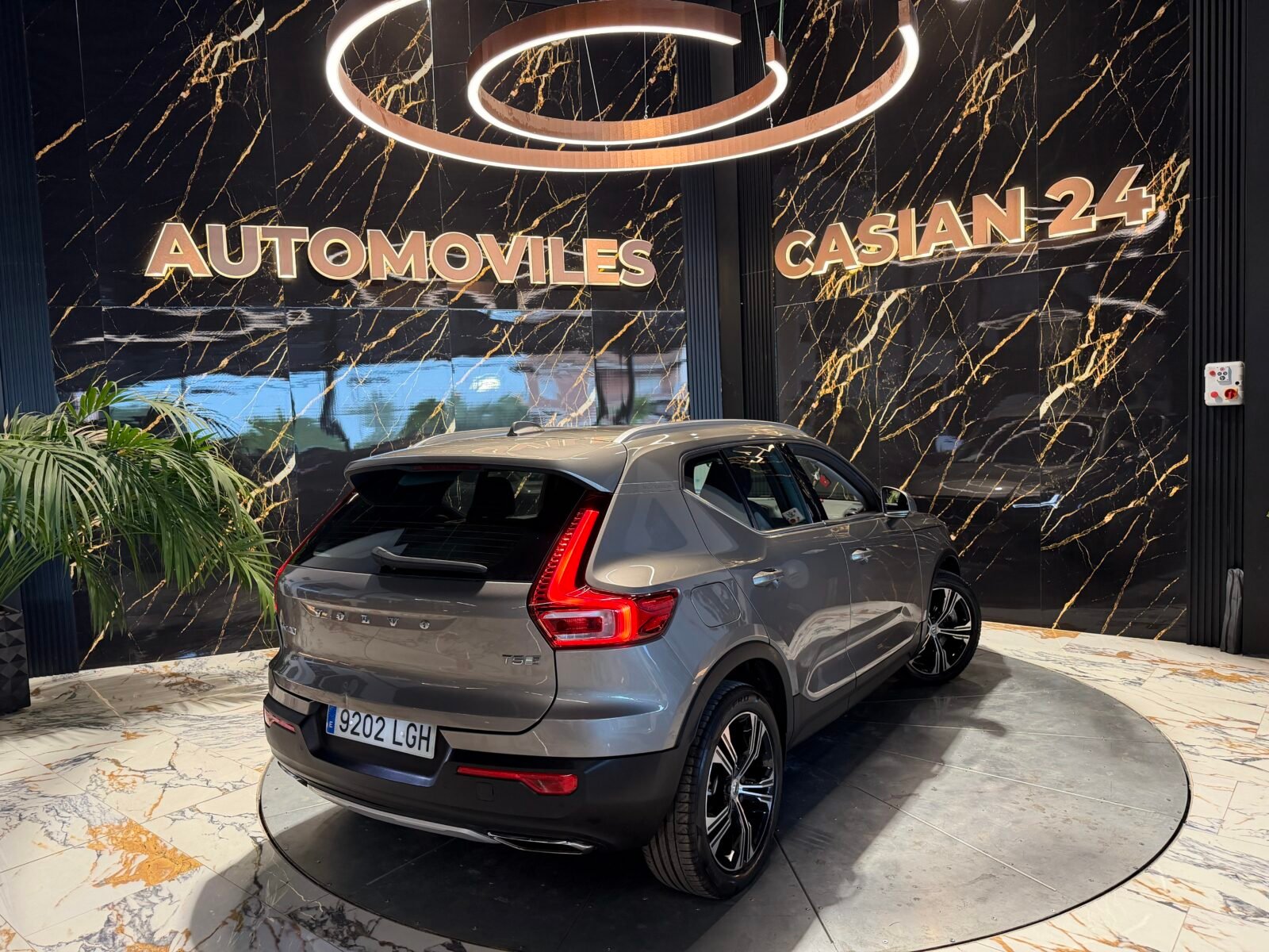 VOLVO XC40 1.5 T5 Twin Recharge Inscription Ex Auto