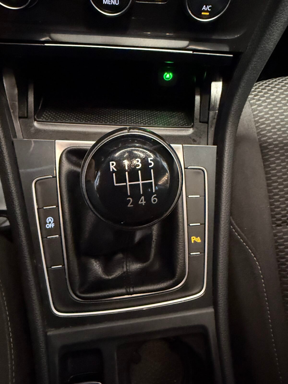 VOLKSWAGEN  Golf Edition 1.5 TSI EVO 96kW 130CV