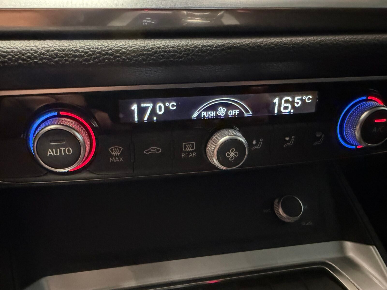 AUDI Q3 35 TDI  150CV S tronic Sport Edition