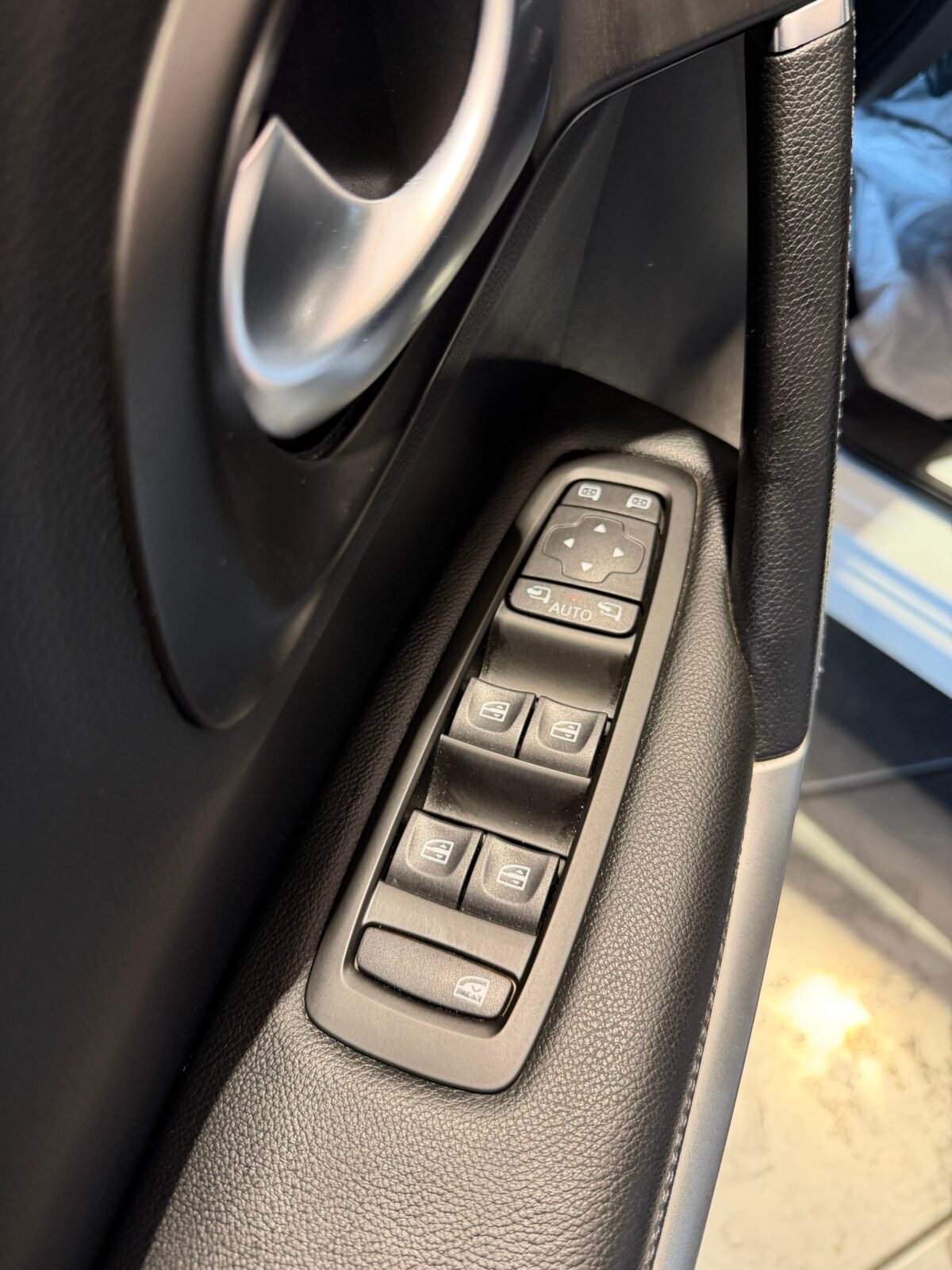 RENAULT Kadjar Zen GPF TCe 103kW 140CV EDC MOTOR CON CADENA