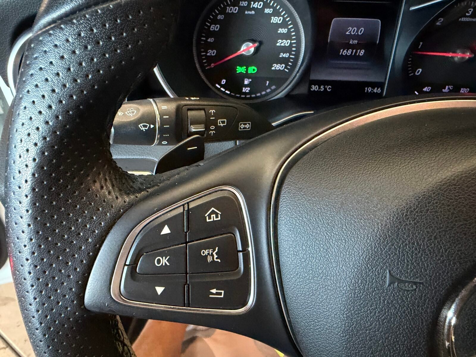 MERCEDES-BENZ C 220d AMG 170CV Motor MERCEDES CON CDENA IRROMPIBLE