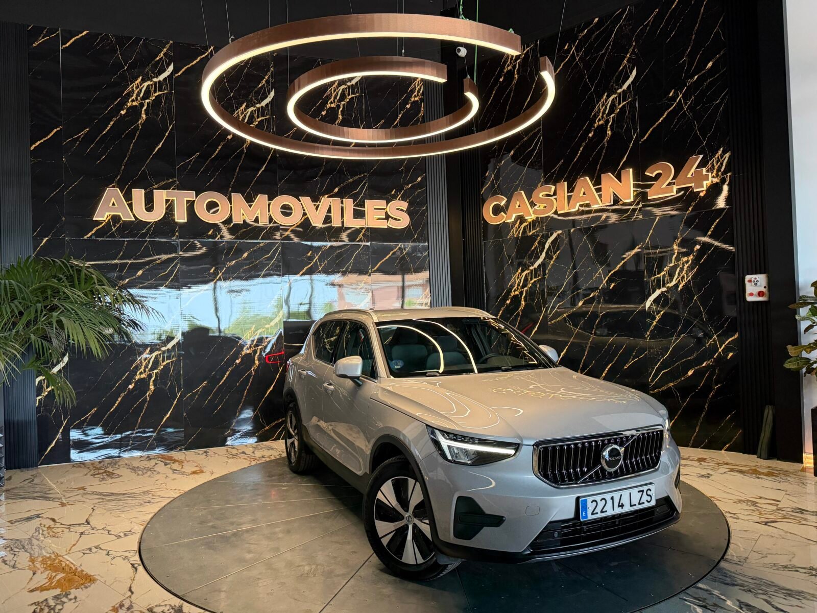 VOLVO XC40 1.5 T4 Recharge PHEV Plus Bright Auto