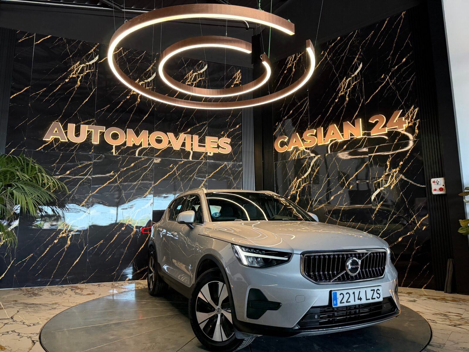 VOLVO XC40 1.5 T4 Recharge PHEV Plus Bright Auto