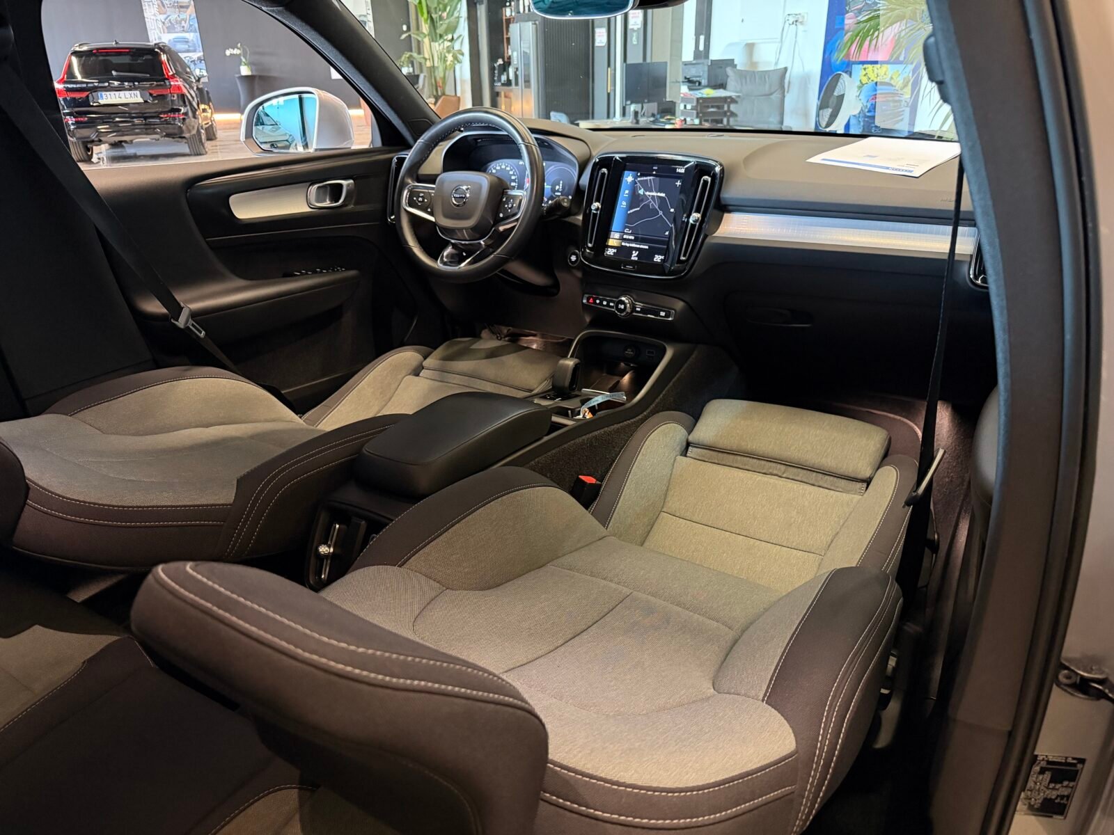 VOLVO XC40 1.5 T4 Recharge PHEV Plus Bright Auto