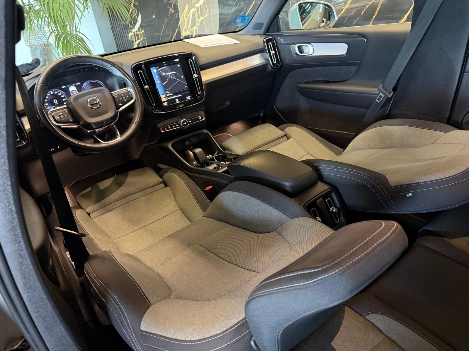 VOLVO XC40 1.5 T4 Recharge PHEV Plus Bright Auto