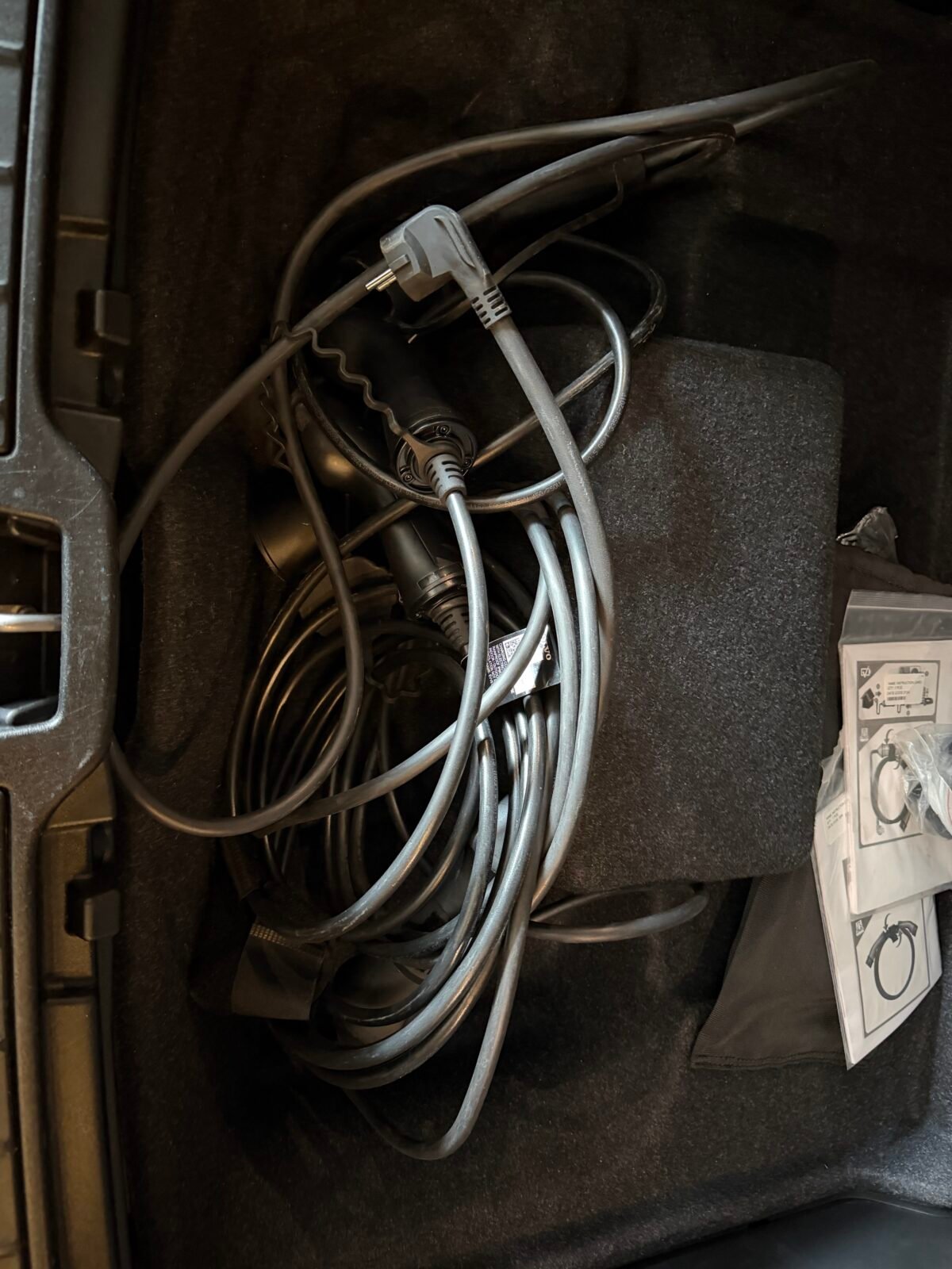 VOLVO XC40 1.5 T4 Recharge PHEV Plus Bright Auto
