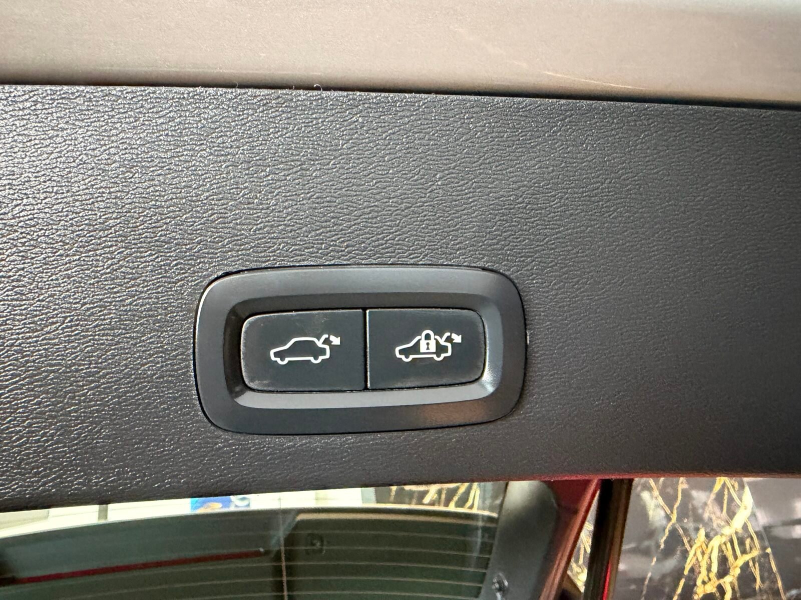 VOLVO XC40 1.5 T4 Recharge PHEV Plus Bright Auto