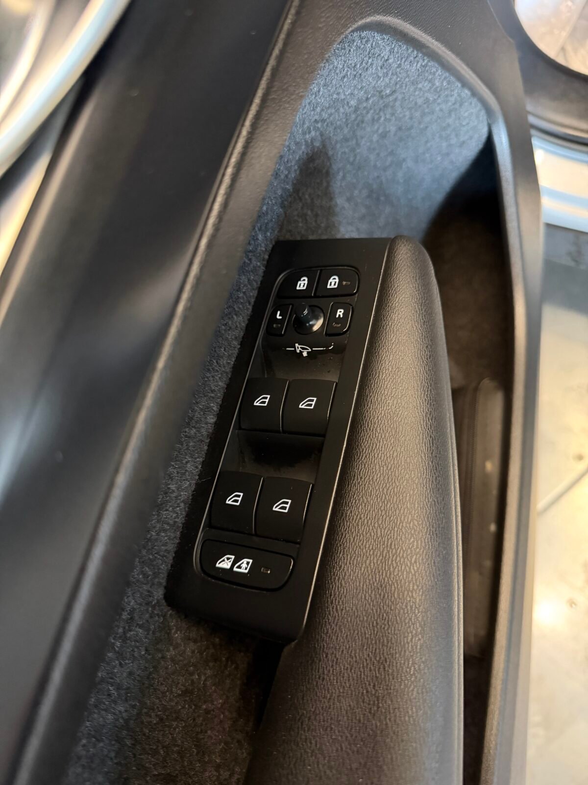 VOLVO XC40 1.5 T4 Recharge PHEV Plus Bright Auto