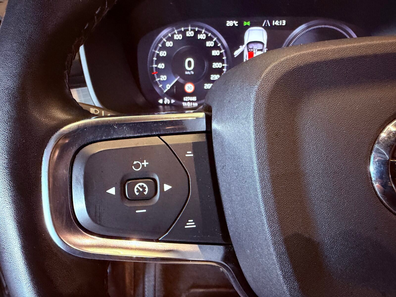 VOLVO XC40 1.5 T4 Recharge PHEV Plus Bright Auto