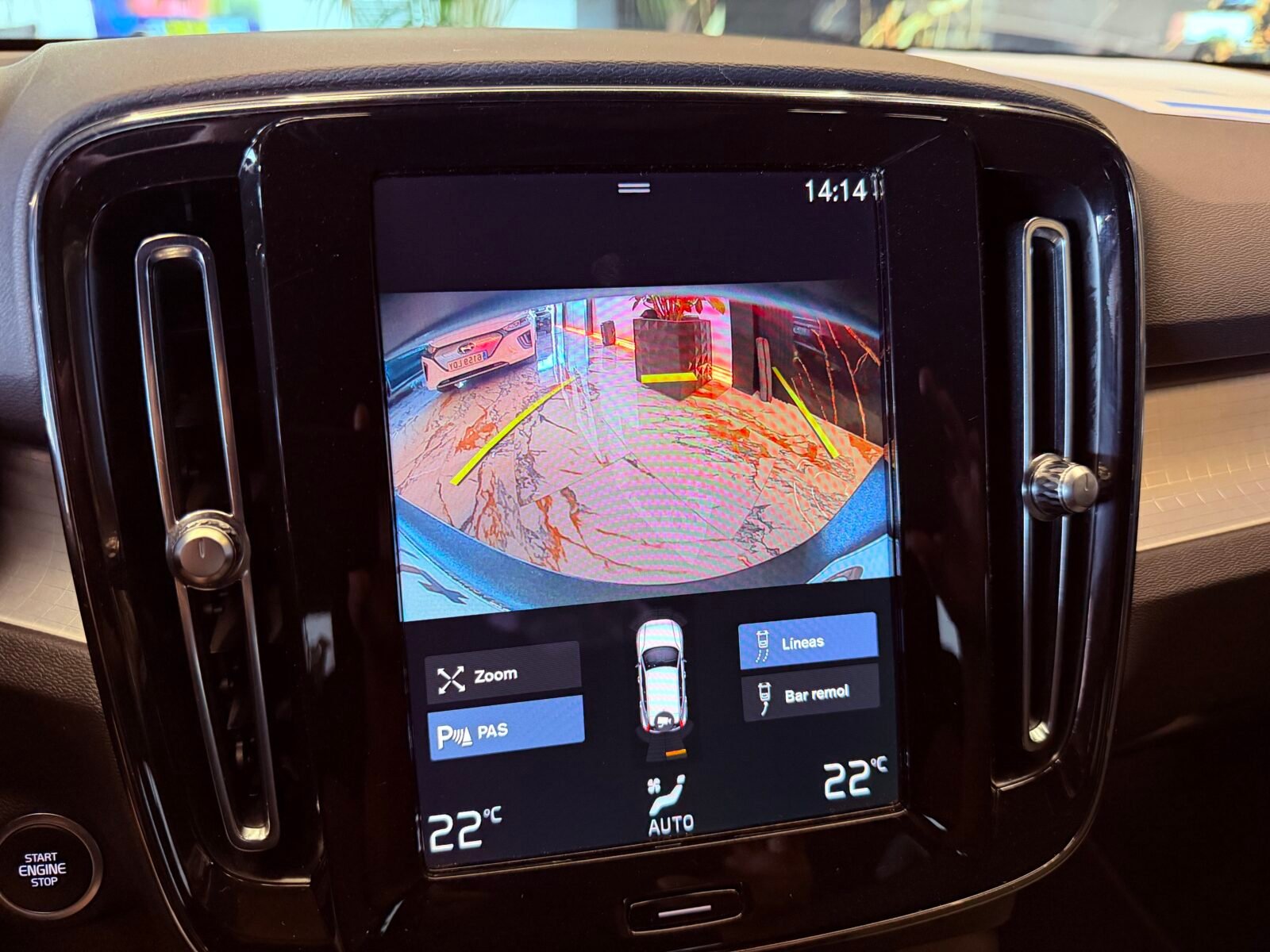 VOLVO XC40 1.5 T4 Recharge PHEV Plus Bright Auto
