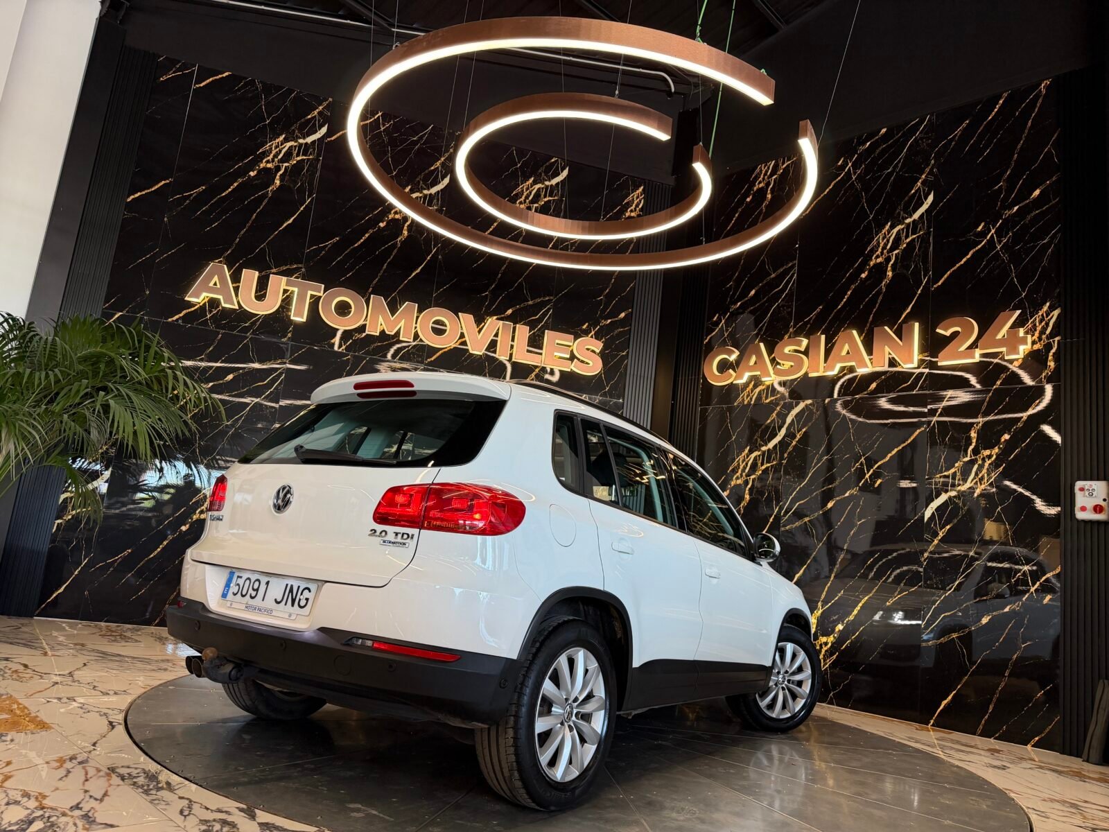 VOLKSWAGEN Tiguan Sport 2.0 TDI 150CV BMT