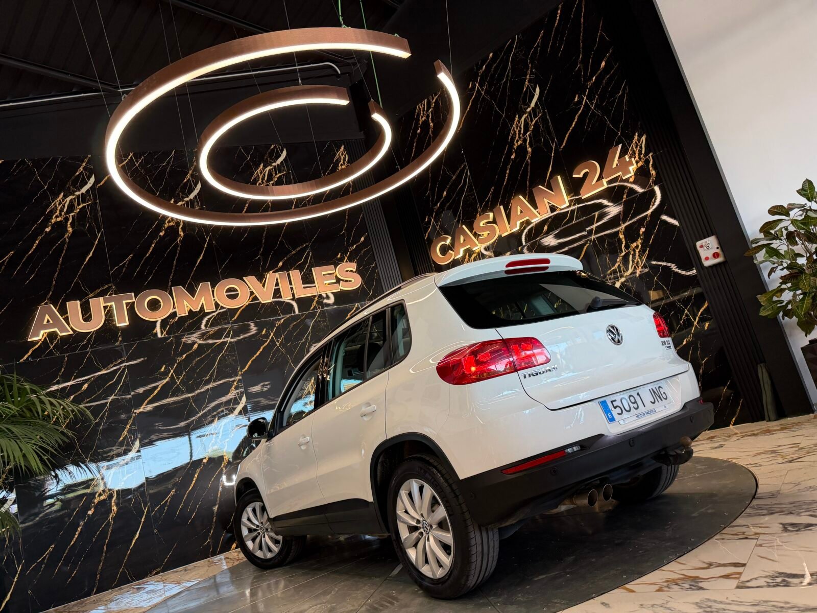 VOLKSWAGEN Tiguan Sport 2.0 TDI 150CV BMT
