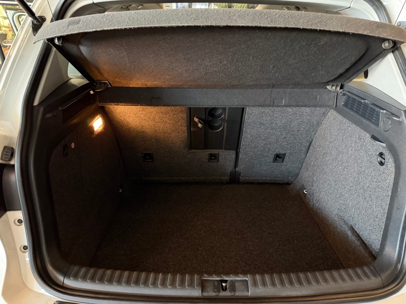 VOLKSWAGEN Tiguan Sport 2.0 TDI 150CV BMT