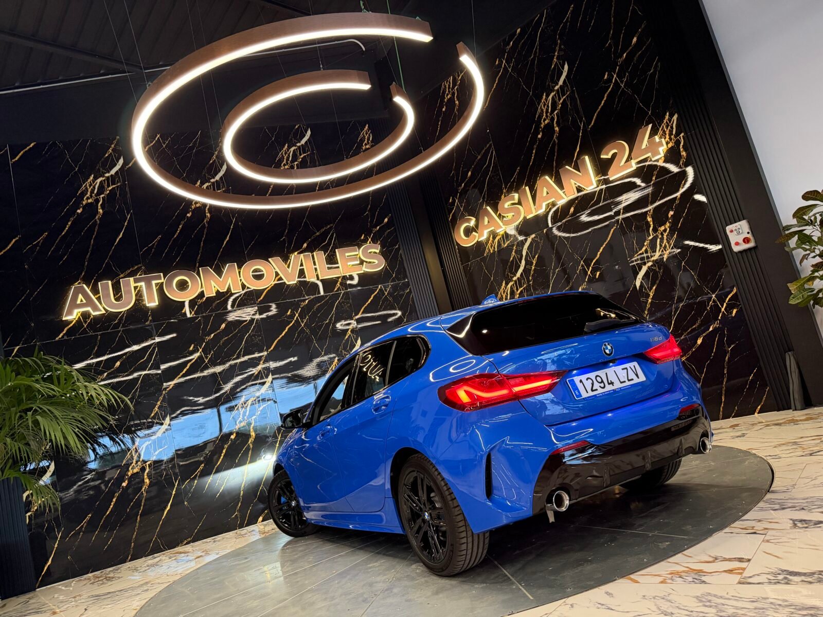 BMW Serie 1 118d 2.0 150CV M Paket INDIVIDUAL FUL PANORAMA