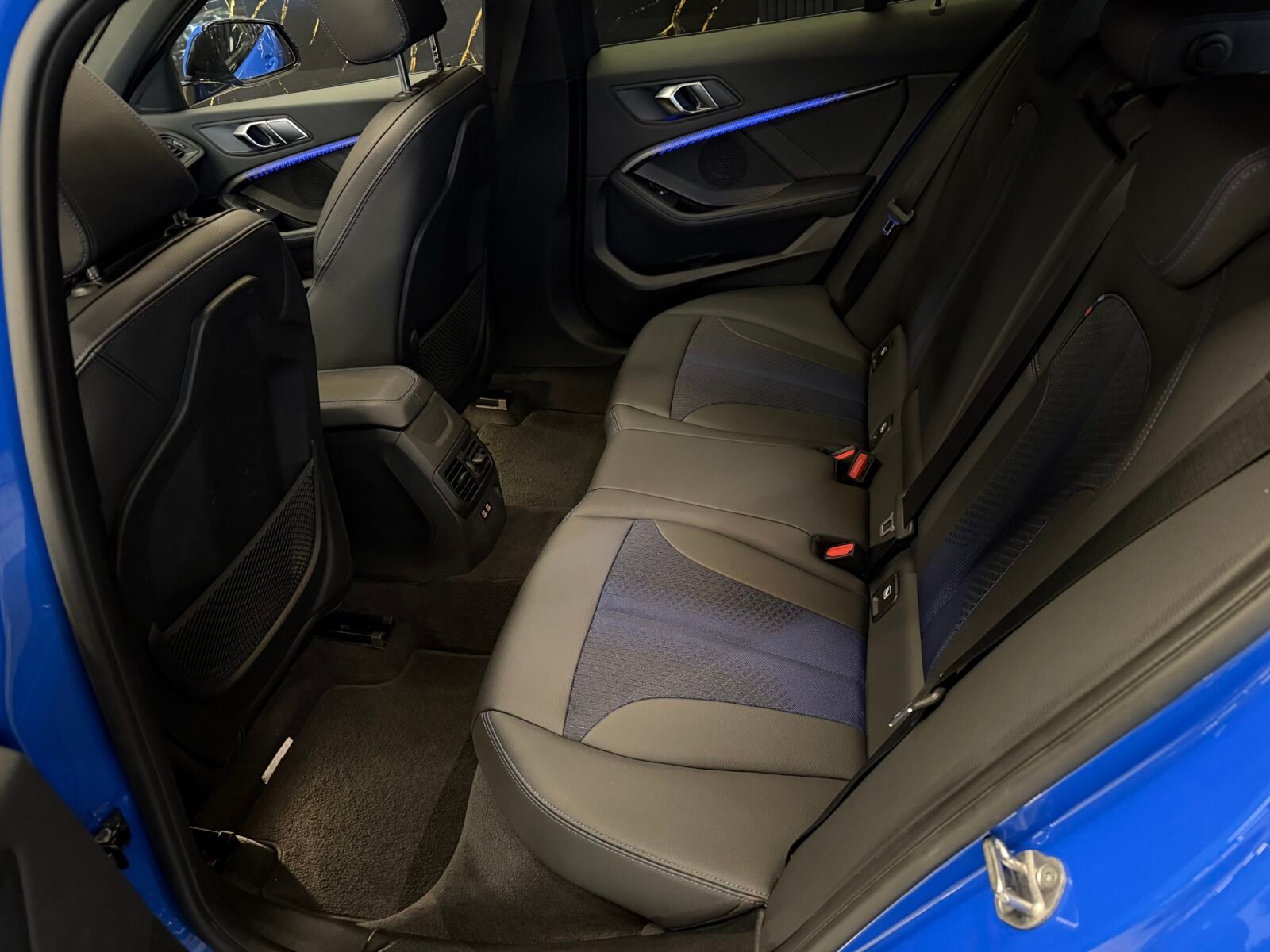 BMW Serie 1 118d 2.0 150CV M Paket INDIVIDUAL FUL PANORAMA