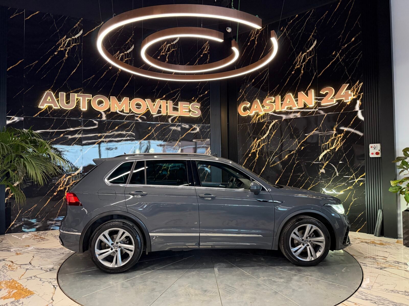 VOLKSWAGEN Tiguan RLine 2.0 TDI 110kW 150CV DSG