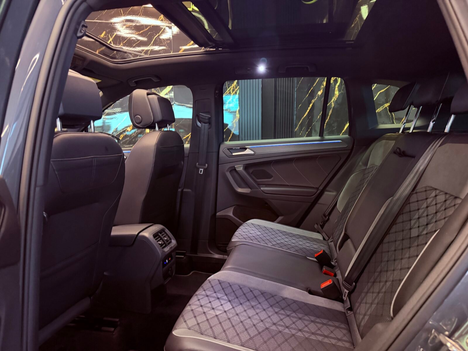 VOLKSWAGEN Tiguan RLine 2.0 TDI 110kW 150CV DSG