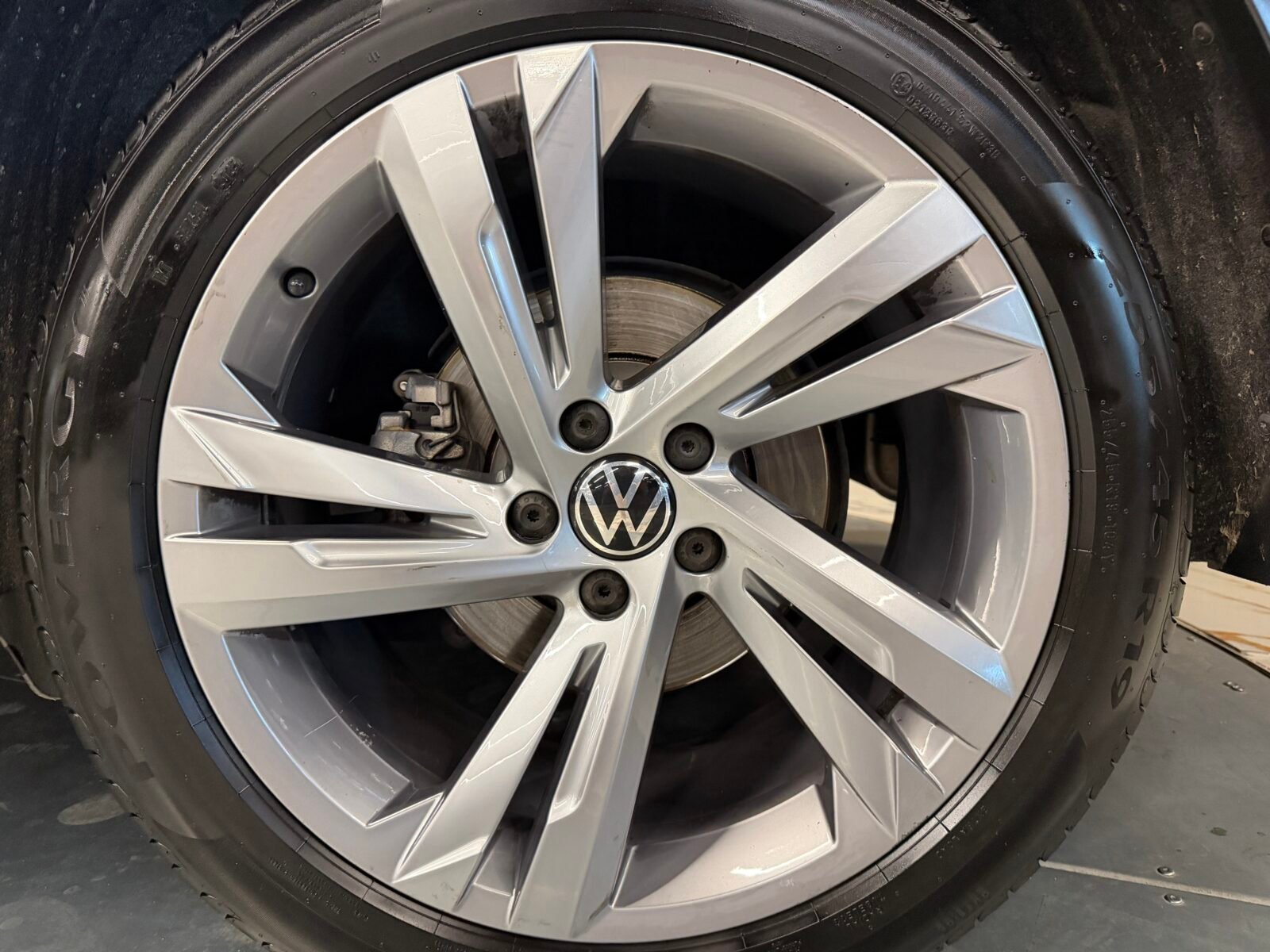 VOLKSWAGEN Tiguan RLine 2.0 TDI 110kW 150CV DSG
