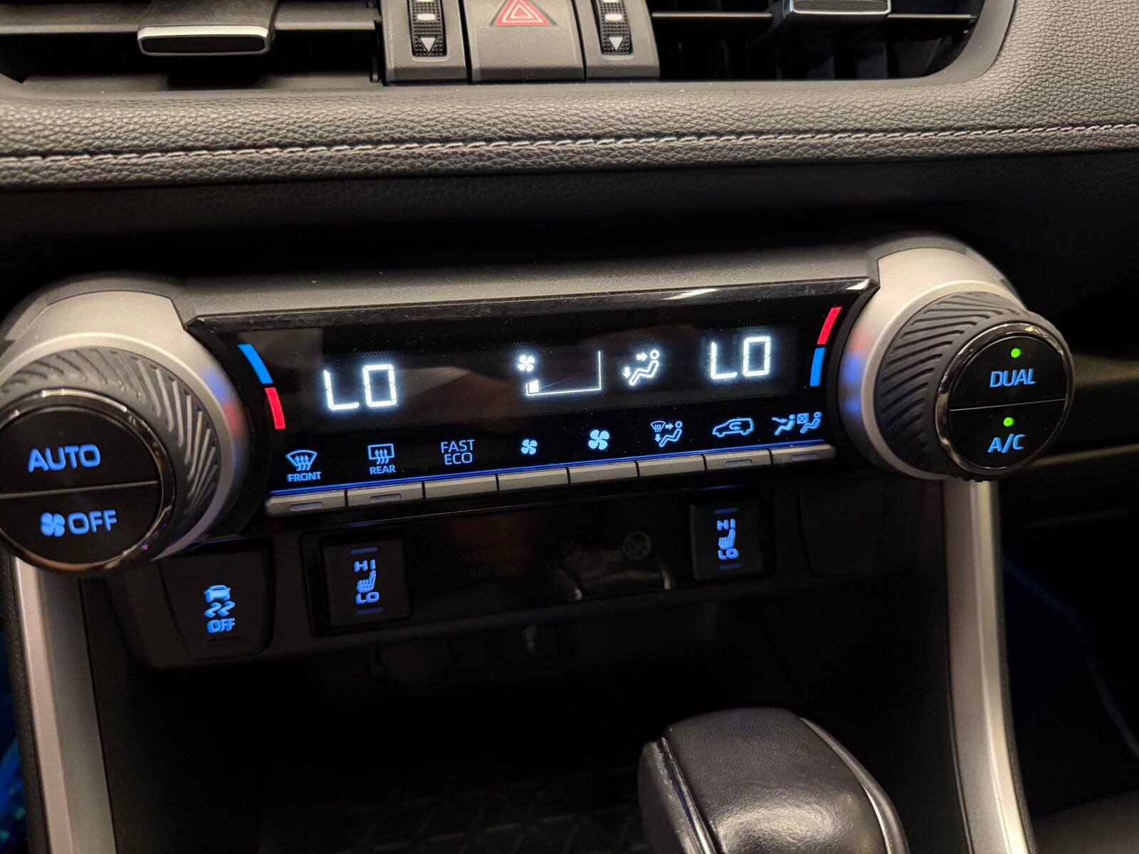 TOYOTA Rav4 2.5l 220H Luxury  MOTOR IRROMPIBLE