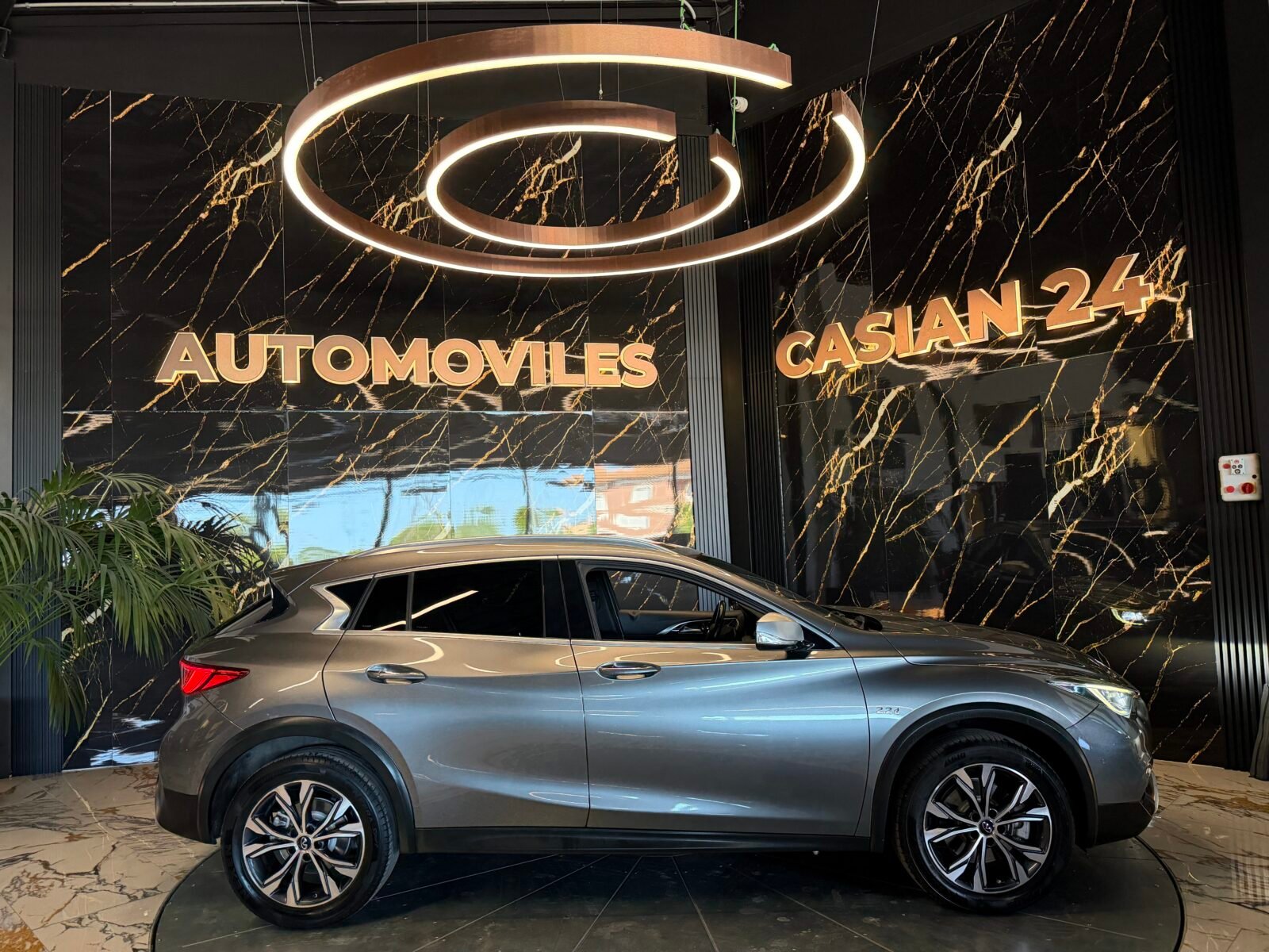 INFINITI QX30 2.2D 170CV  PREMIUM TECH 7DCT AWD