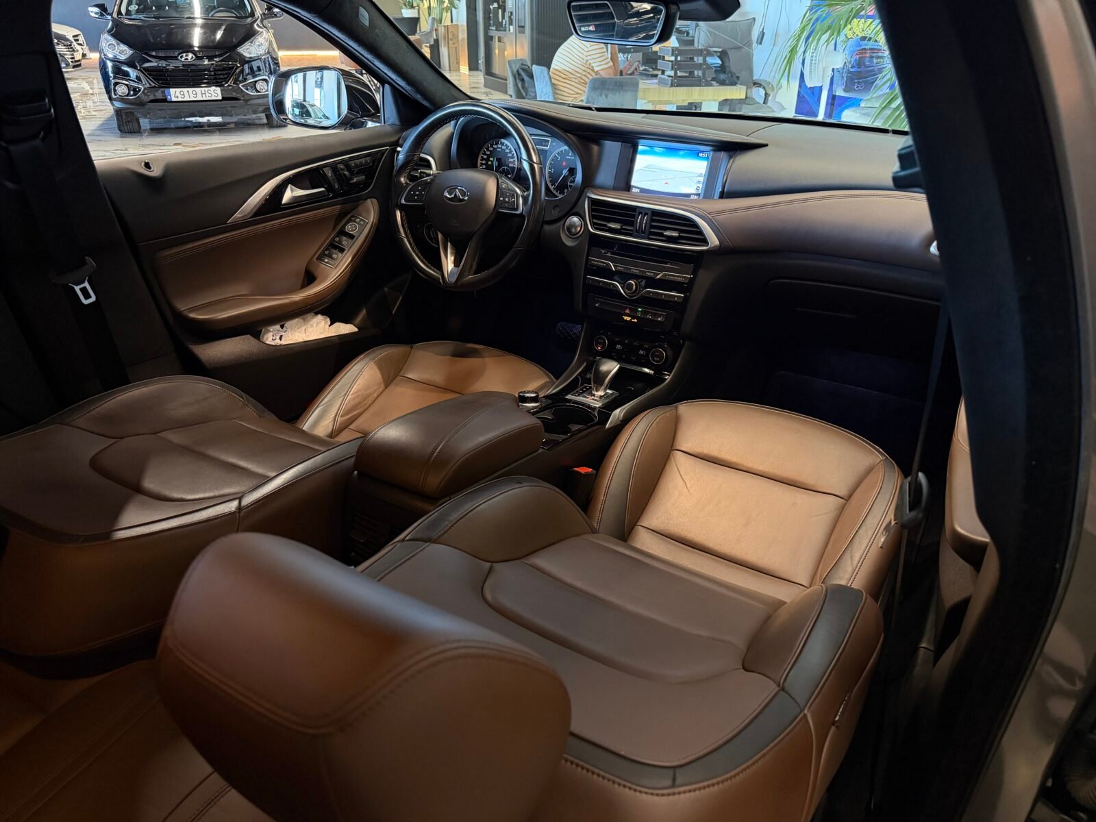 INFINITI QX30 2.2D 170CV  PREMIUM TECH 7DCT AWD