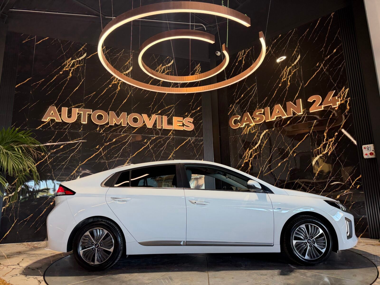 HYUNDAI  IONIQ 1.6 GDI 141CV PHEV Style DT