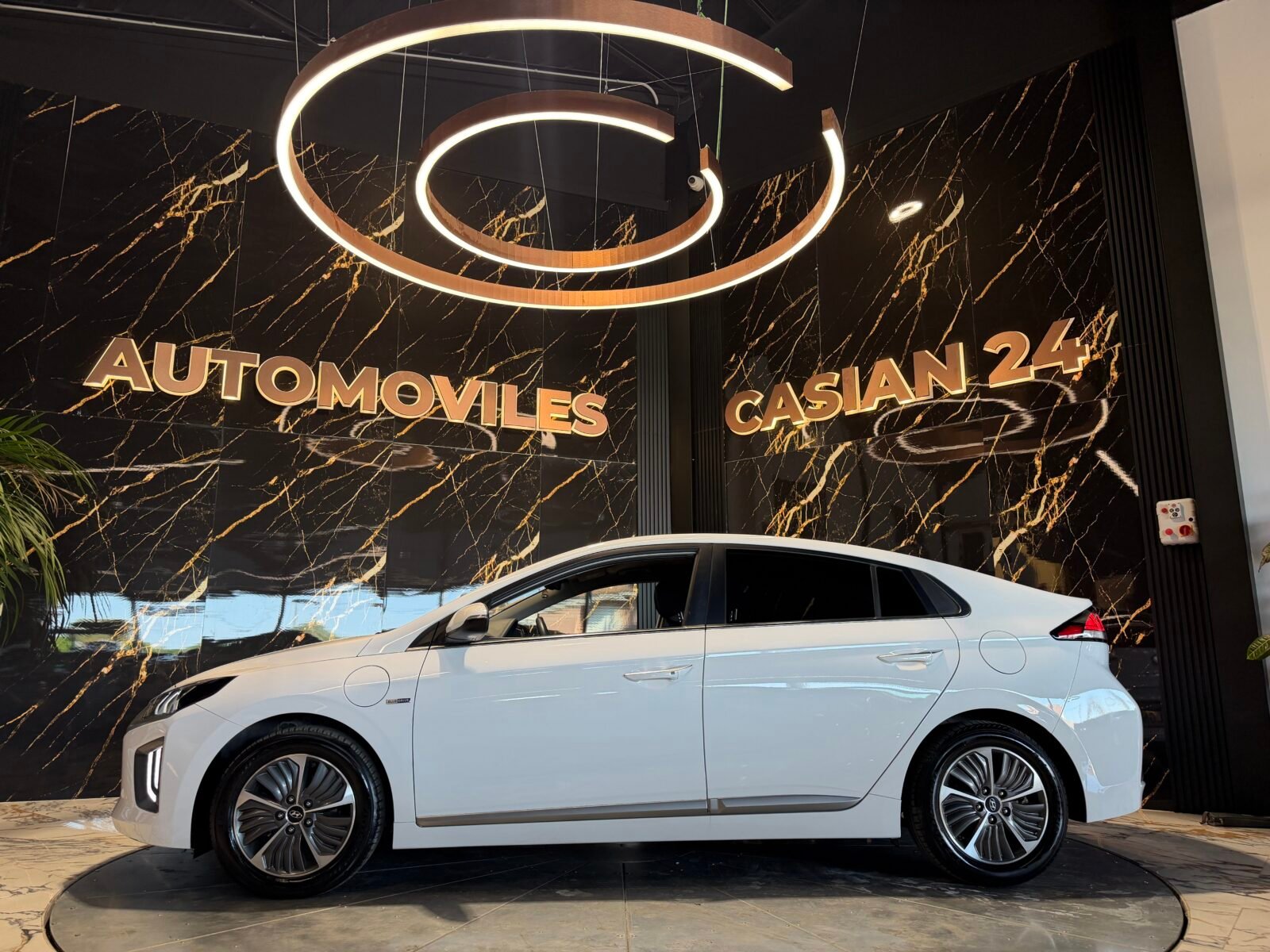 HYUNDAI  IONIQ 1.6 GDI 141CV PHEV Style DT