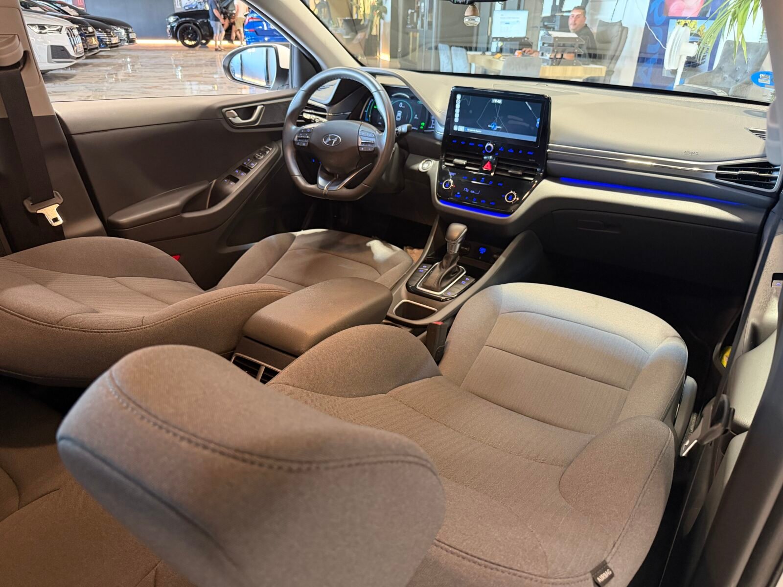 HYUNDAI  IONIQ 1.6 GDI 141CV PHEV Style DT