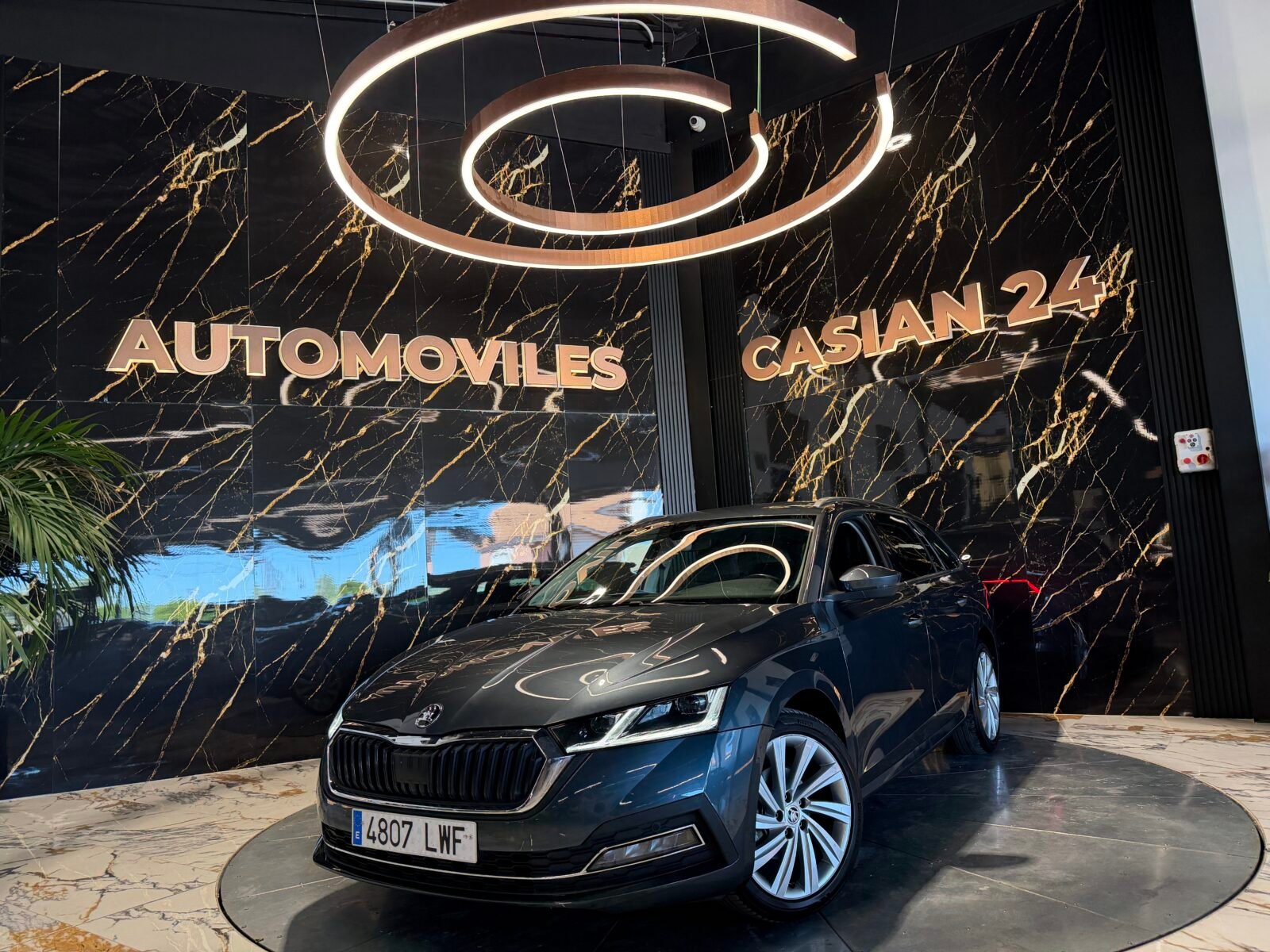 SKODA Octavia Combi 2.0 TDI 150CV DSG Sport Edition Plus
