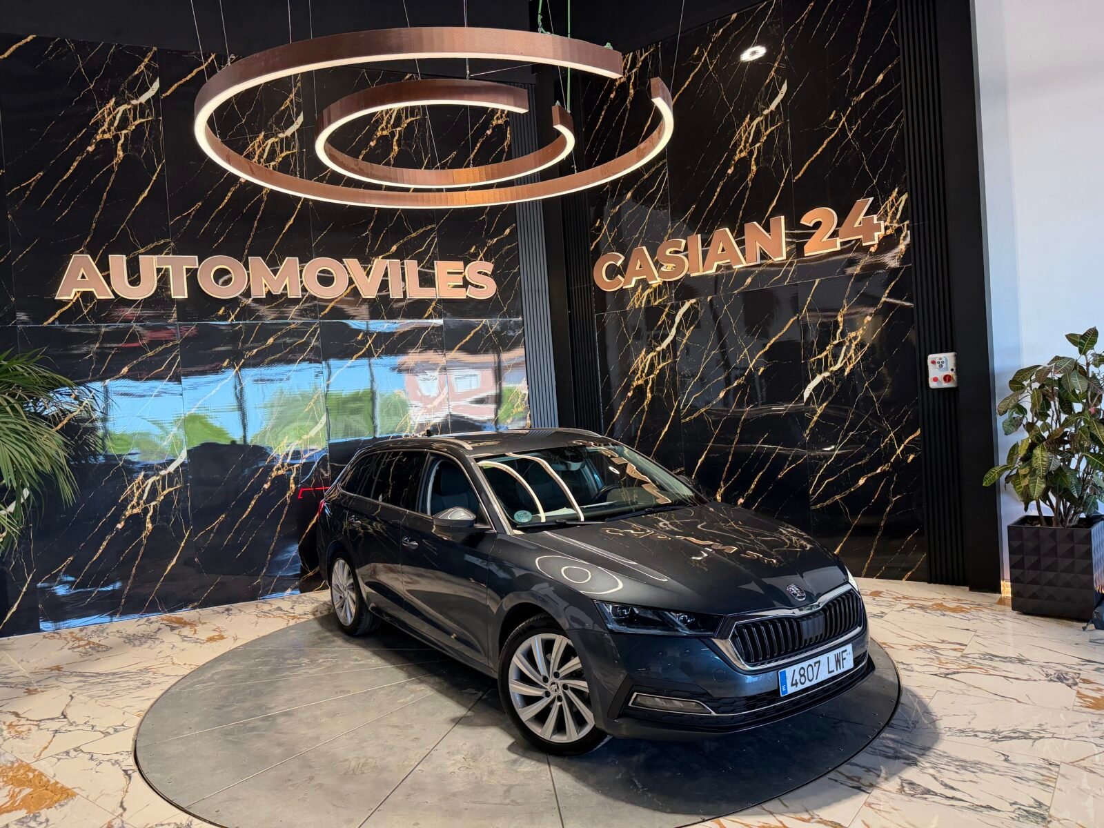 SKODA Octavia Combi 2.0 TDI 150CV DSG Sport Edition Plus