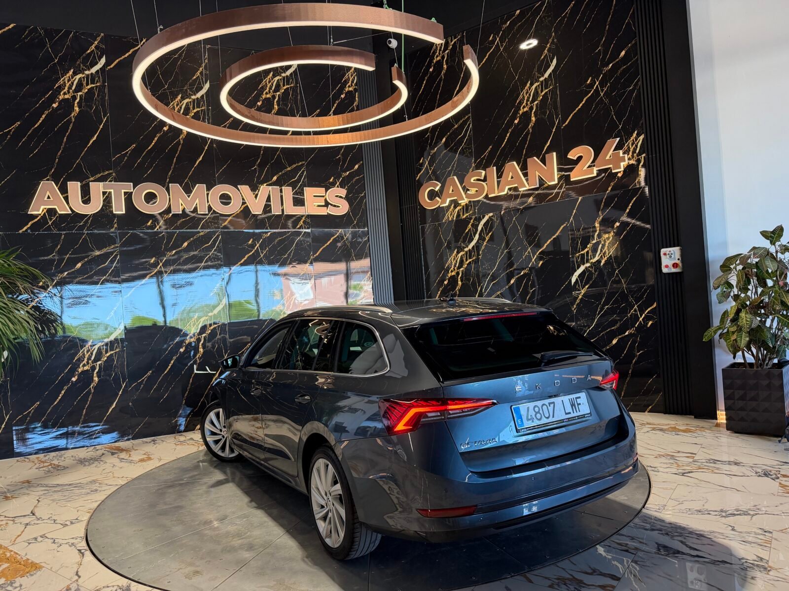SKODA Octavia Combi 2.0 TDI 150CV DSG Sport Edition Plus