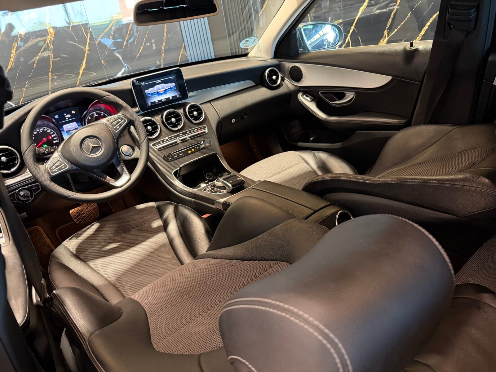 MERCEDES-BENZ C220d AMG 170CV MOTOR MERCEDES CON CADENA