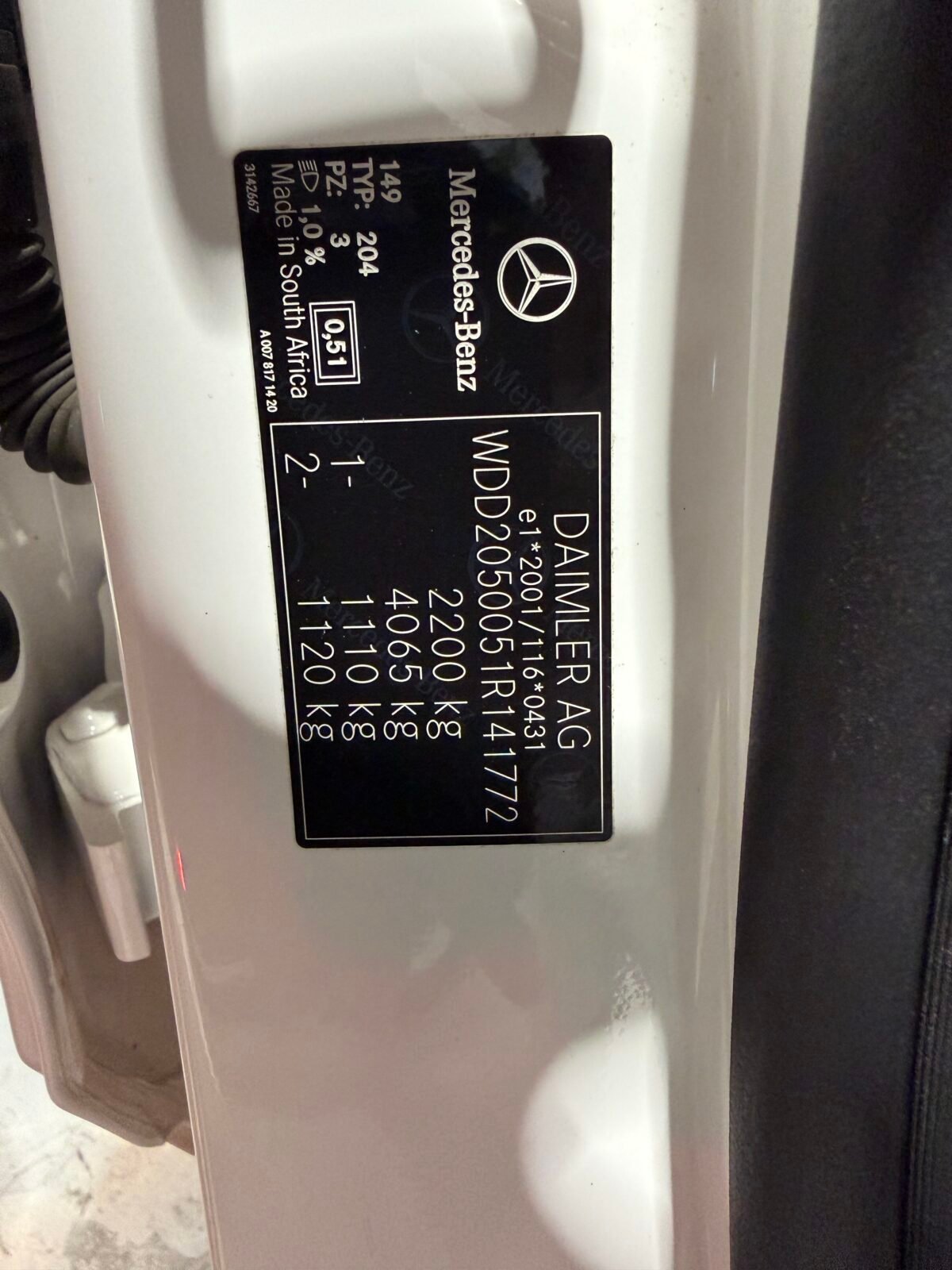MERCEDES-BENZ C 220d AMG 170CV Motor MERCEDES CON CDENA IRROMPIBLE