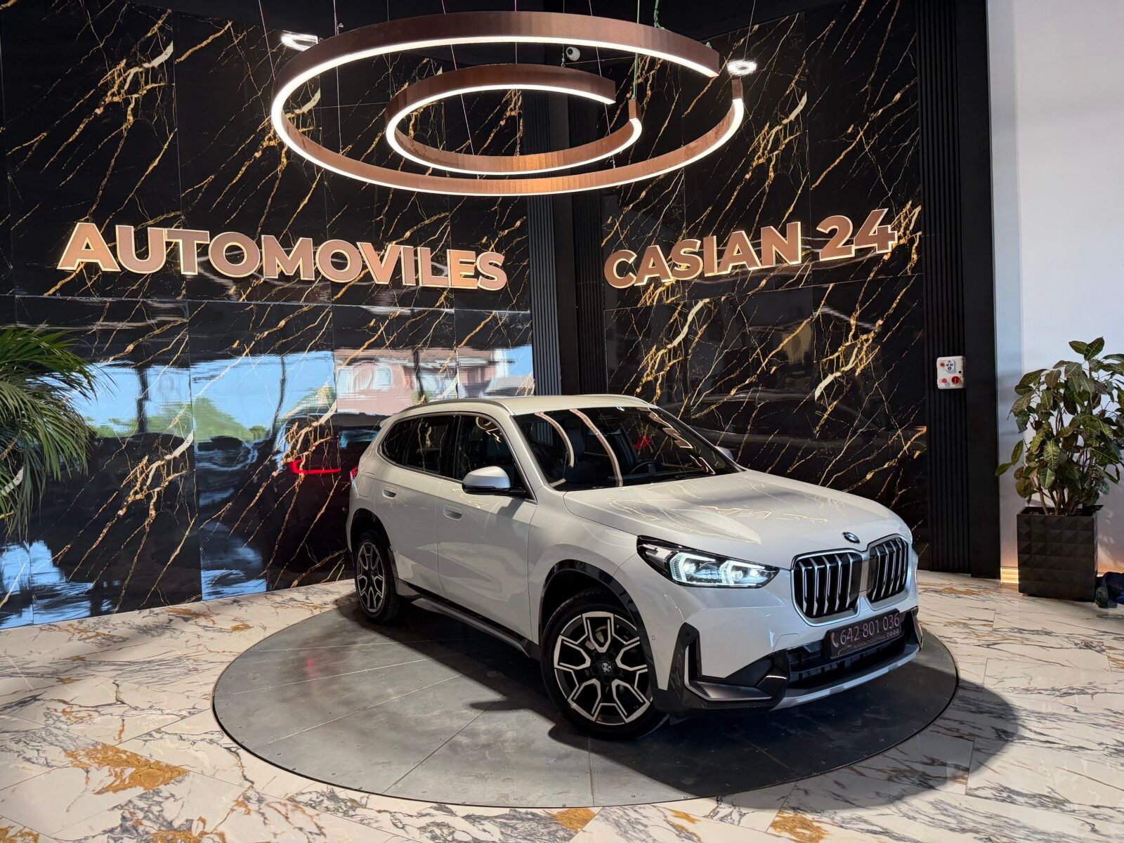 BMW  X1 2.0 150CV X Line Motor con cadena IRROMPIBLE