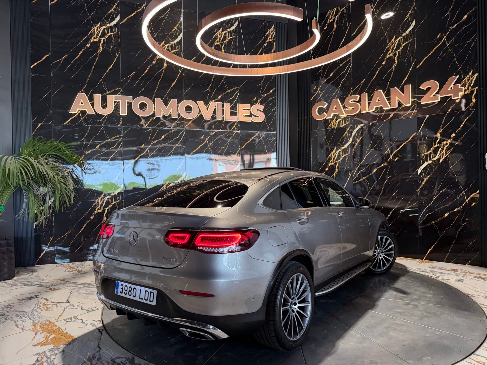 MERCEDES-BENZ GLC Coupé 300d 4MATIC AMG FULL