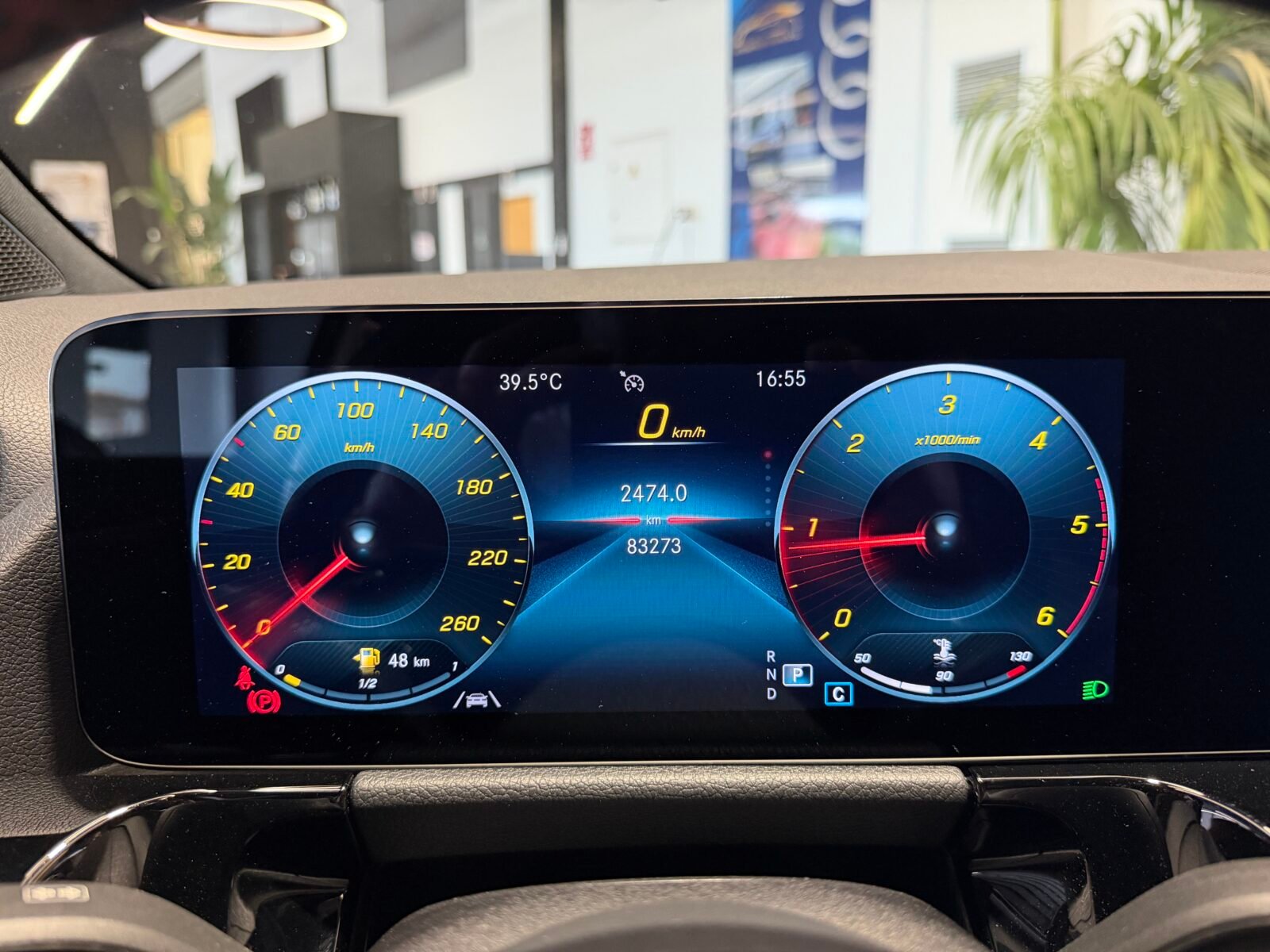 MERCEDES-BENZ GLA 200D 150cv AMG Motor MERCEDES con CADENA IRROMPIBLE