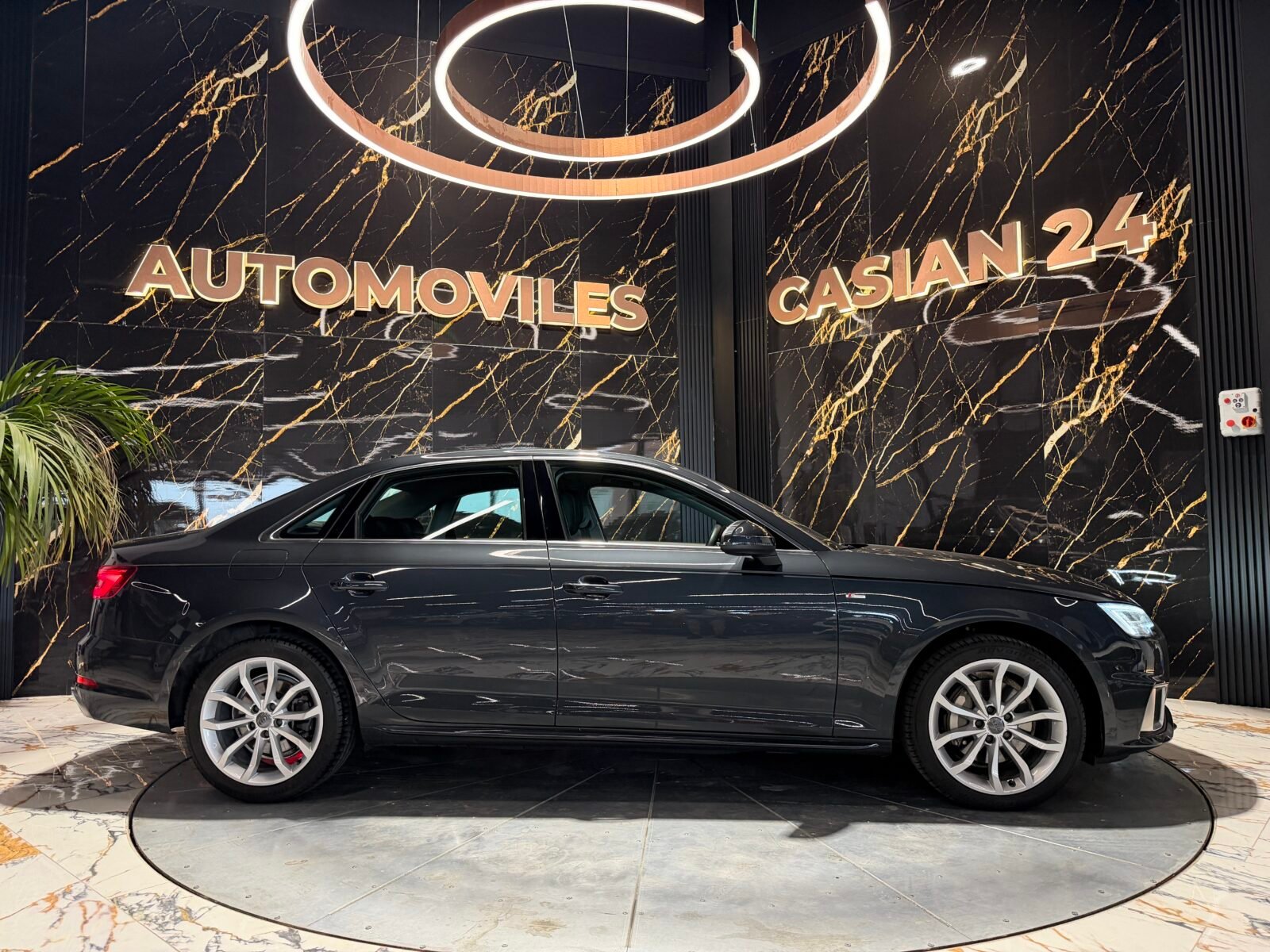 AUDI  A4 S line 40 TDI 150kW quattro S tronic